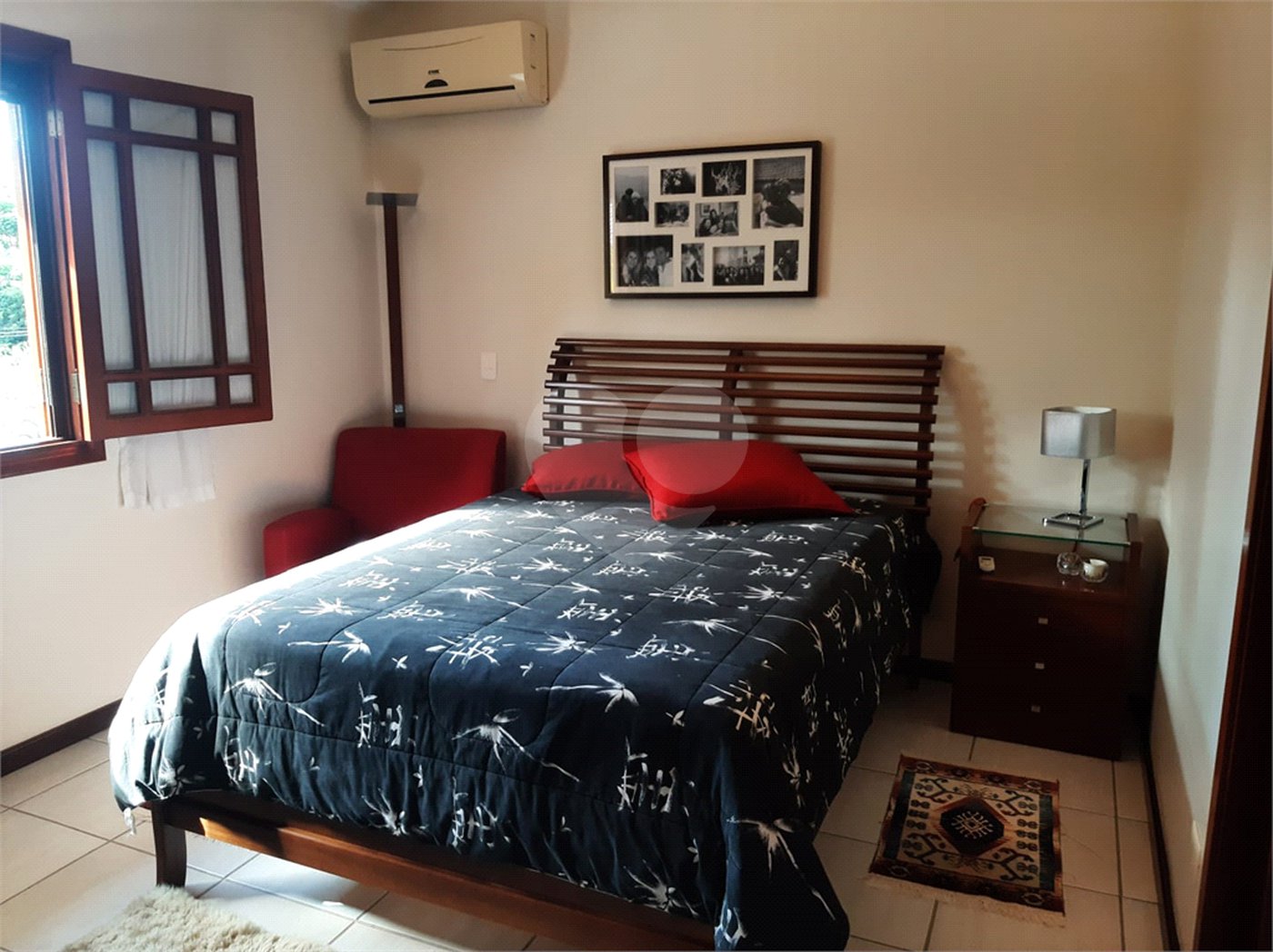 Casa à venda com 4 quartos, sendo 2 suítes,  no condomínio Estância Marambaia, Vinhedo - SP