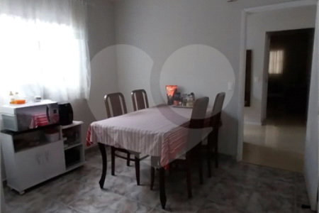 Sobrado à venda com 3 quartos em Vila Analia, São Paulo, SP