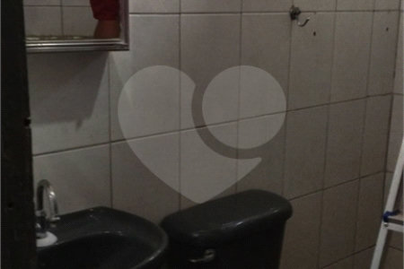 Sobrado à venda com 3 quartos, sendo 1 suíte,  em Parque Morumbi, Mogi das Cruzes, SP