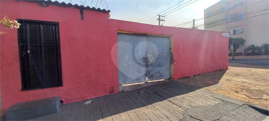 Casa Térrea à venda com 3 quartos em Ipiranga, Ribeirão Preto, SP