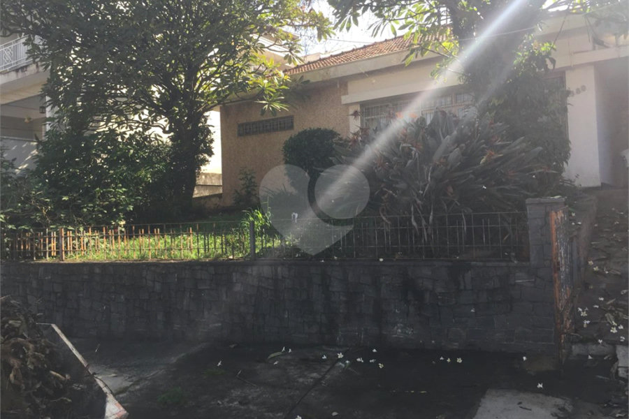 Casa Térrea à venda com 3 quartos, sendo 1 suíte, em Santana, São Paulo, SP