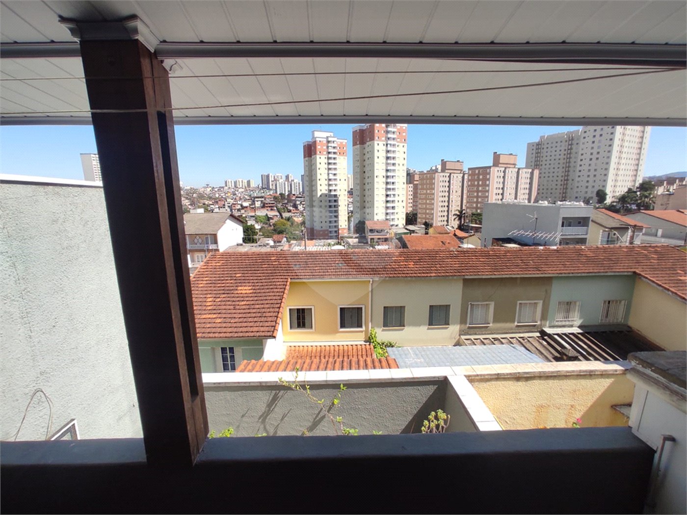Casa à venda com 3 quartos, sendo 1 suíte,  em Jardim Santa Cecília, Guarulhos, SP