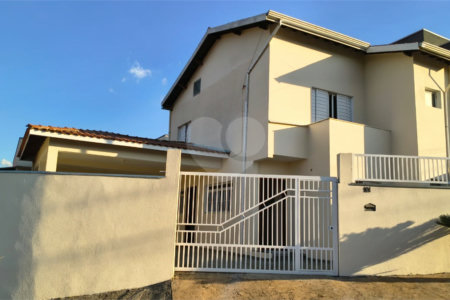 Casa à venda com 3 quartos em Santa Cândida, Vinhedo, SP