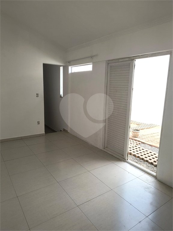 Apartamento à venda com 2 quartos em Recreio dos Sorocabanos, Sorocaba, SP