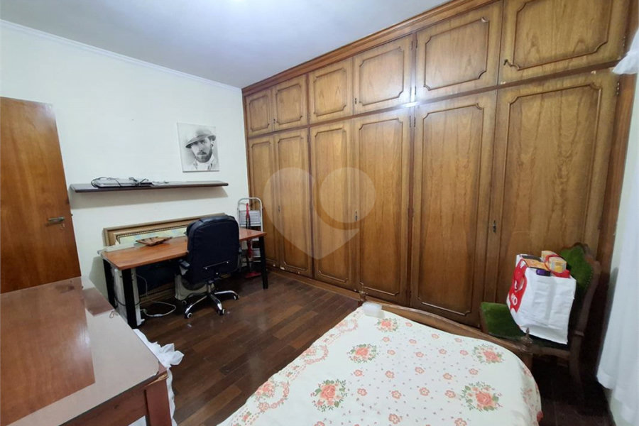 Casa à venda com 4 quartos, sendo 1 suíte, em Água Fria, São Paulo, SP