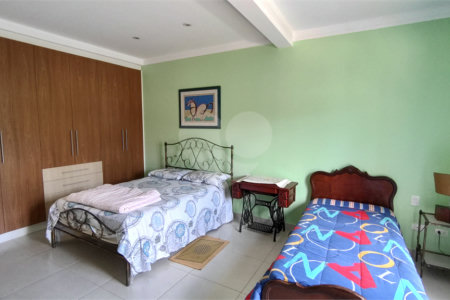 Casa à venda com 3 suítes no condomínio Parque do Varvito, Itu - SP