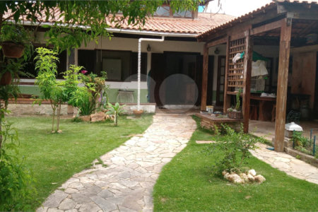 Casa à venda com 2 quartos em Portinho, Cabo Frio, RJ