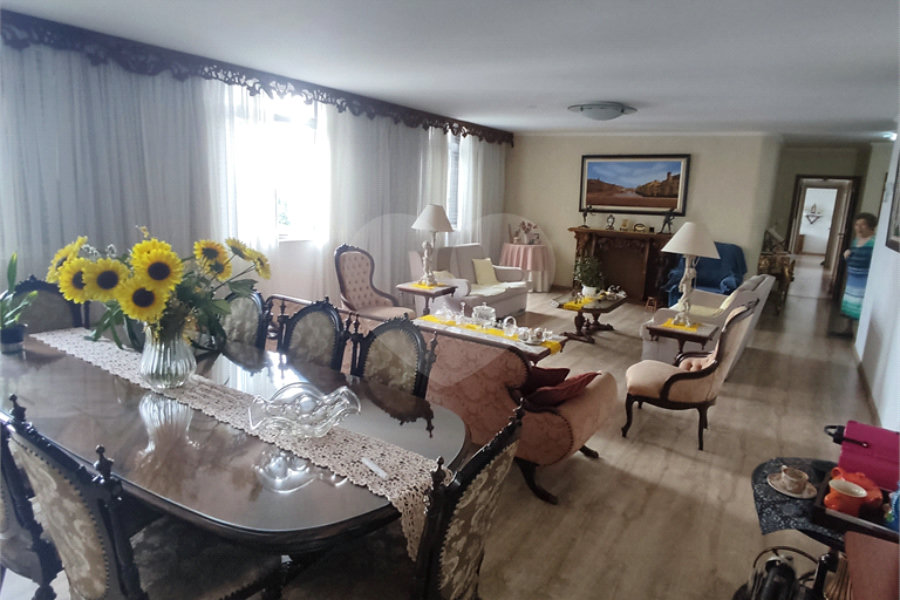 Apartamento à venda com 4 quartos, sendo 1 suíte,  em Santana, São Paulo, SP