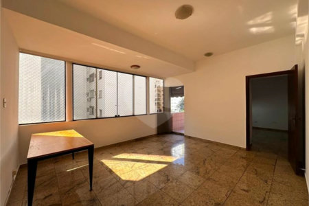 Apartamento à venda com 1 quarto em Cerqueira César, São Paulo, SP