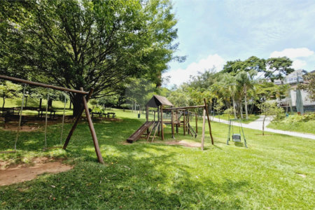 Casa à venda com 4 suítes no condomínio Jardim Vitória Régia, São Paulo - SP