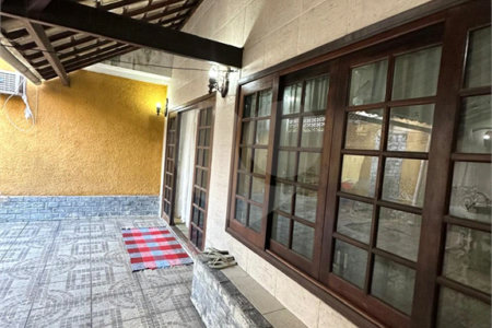Casa à venda com 3 quartos em Santa Cruz, Rio de Janeiro, RJ