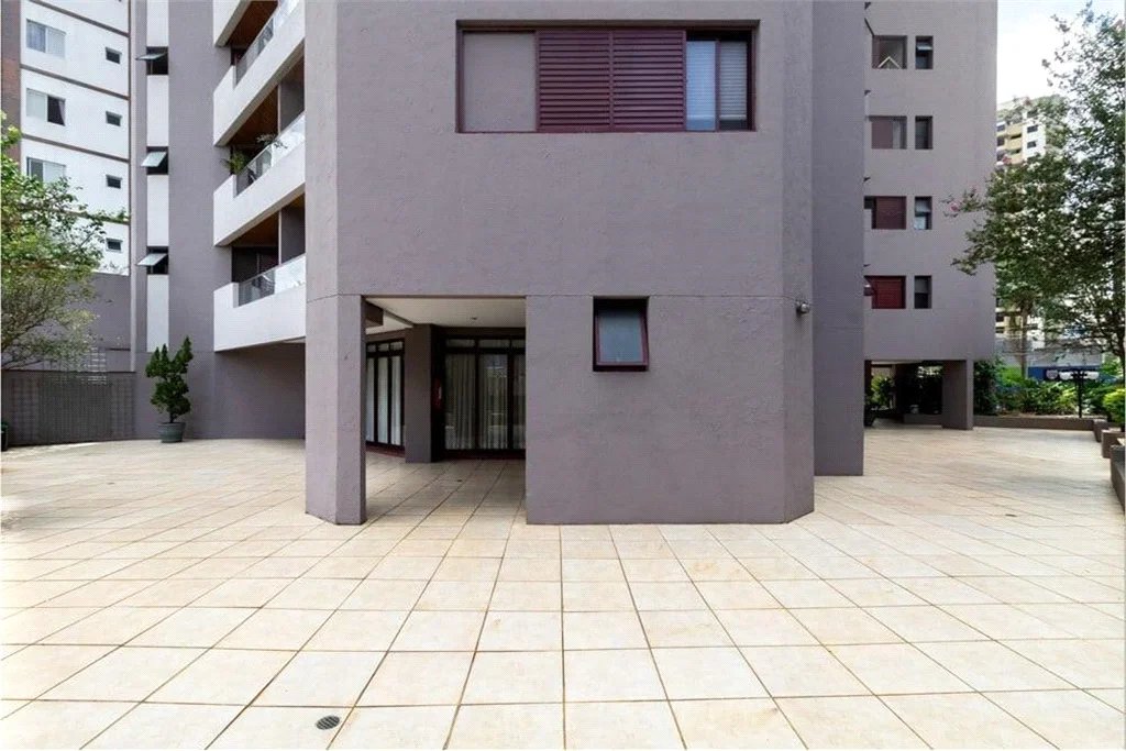 Apartamento à venda com 3 quartos, sendo 1 suíte, em Vila Hamburguesa, São Paulo, SP