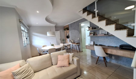 Casa à venda com 3 quartos, sendo 1 suíte,  no condomínio Villaggio Tronchim, São Paulo - SP