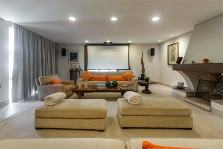 Casa à venda com 5 quartos, sendo 3 suítes, em Jardim Guedala, São Paulo, SP