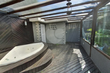 Casa à venda com 3 quartos, sendo 1 suíte,  em São José, Armação dos Búzios, RJ