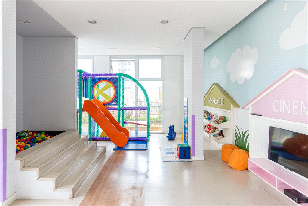 Apartamento à venda com 2 quartos, sendo 1 suíte, em Santo Amaro, São Paulo, SP
