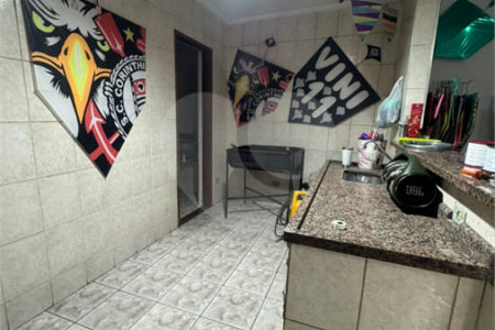 Casa à venda com 5 quartos em Vila Granada, São Paulo, SP