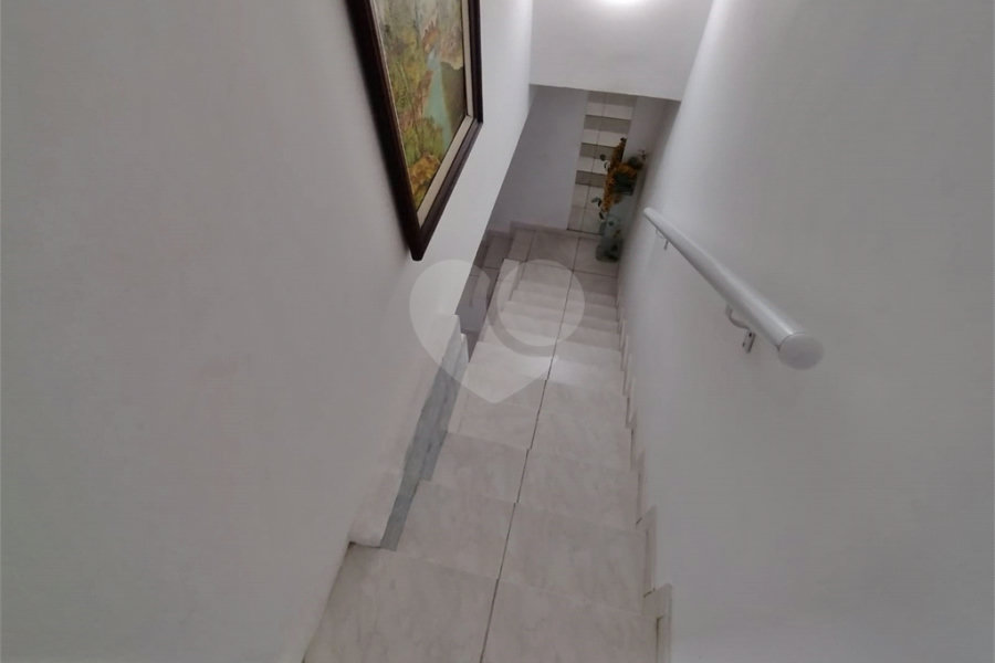 Sobrado à venda com 4 quartos em Santana, São Paulo, SP