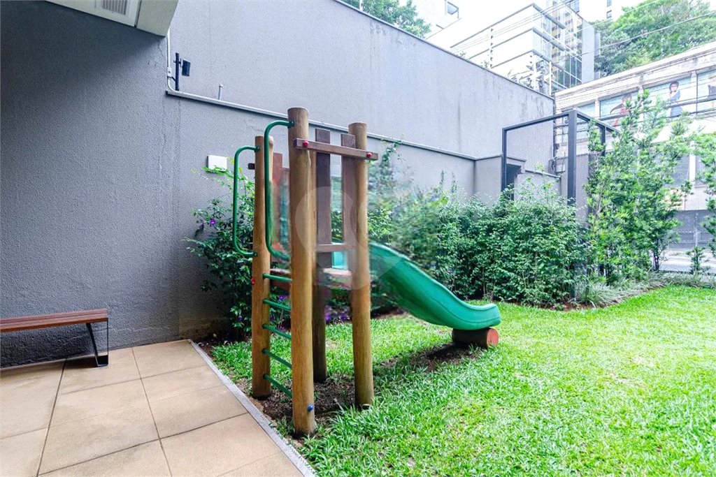 Apartamento à venda com 2 quartos, sendo 1 suíte, em Pinheiros, São Paulo, SP