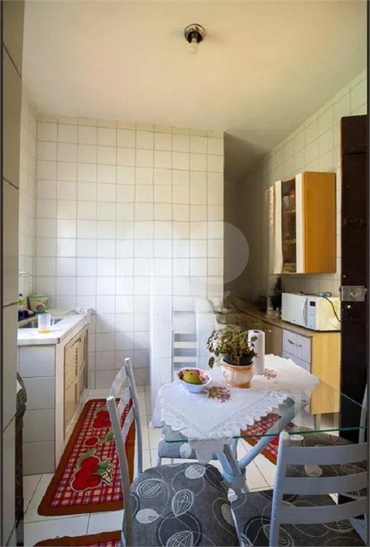 Sobrado à venda com 4 quartos em Vila Brasilina, São Paulo, SP