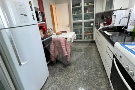 Apartamento à venda com 3 suítes em Jardim Anália Franco, São Paulo, SP