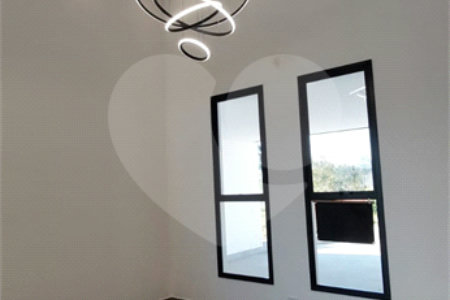 Casa à venda com 3 suítes no condomínio Parque Imperador, Bragança Paulista - SP