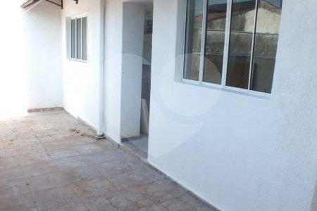 Casa à venda com 3 quartos, sendo 1 suíte, em Jardim Oriental, São Paulo, SP