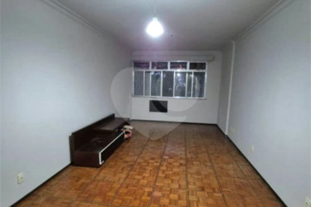 Apartamento à venda com 3 quartos, sendo 1 suíte,  em Tijuca, Rio de Janeiro, RJ