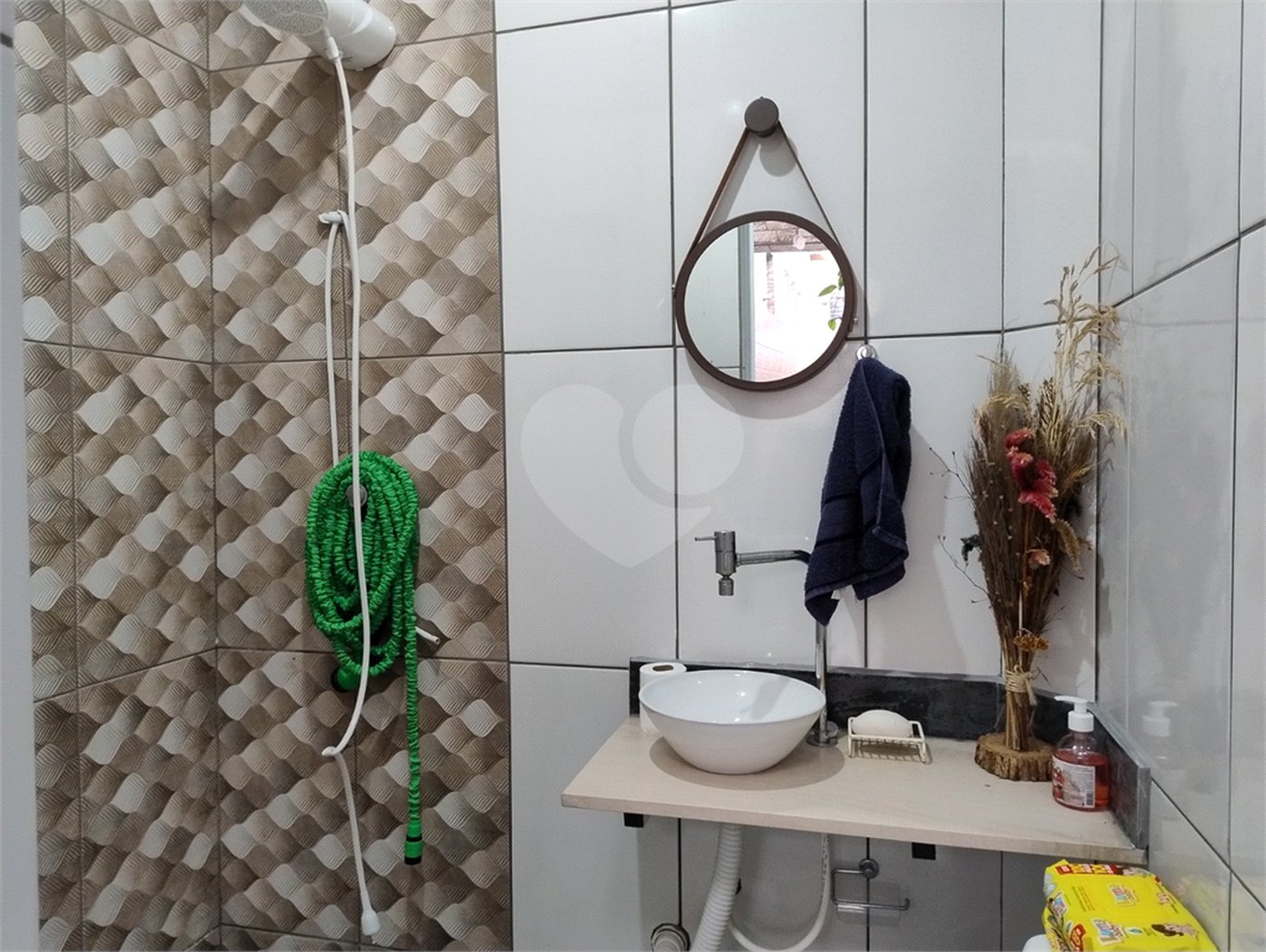 Casa à venda com 3 quartos, sendo 1 suíte,  em Vila Rei, Mogi das Cruzes, SP