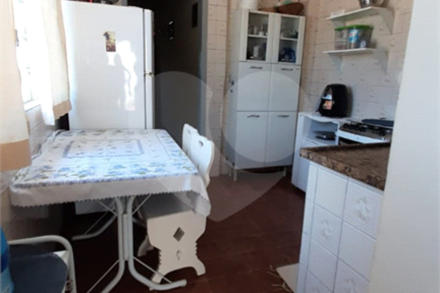 Sobrado à venda com 2 quartos em Horto, São Paulo, SP