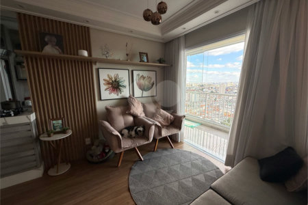 Apartamento à venda com 2 quartos, sendo 1 suíte, em Parque Vitória, São Paulo, SP