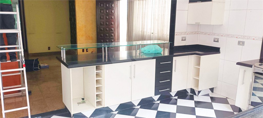 Sobrado à venda com 3 quartos, sendo 1 suíte, em Jabaquara, São Paulo, SP