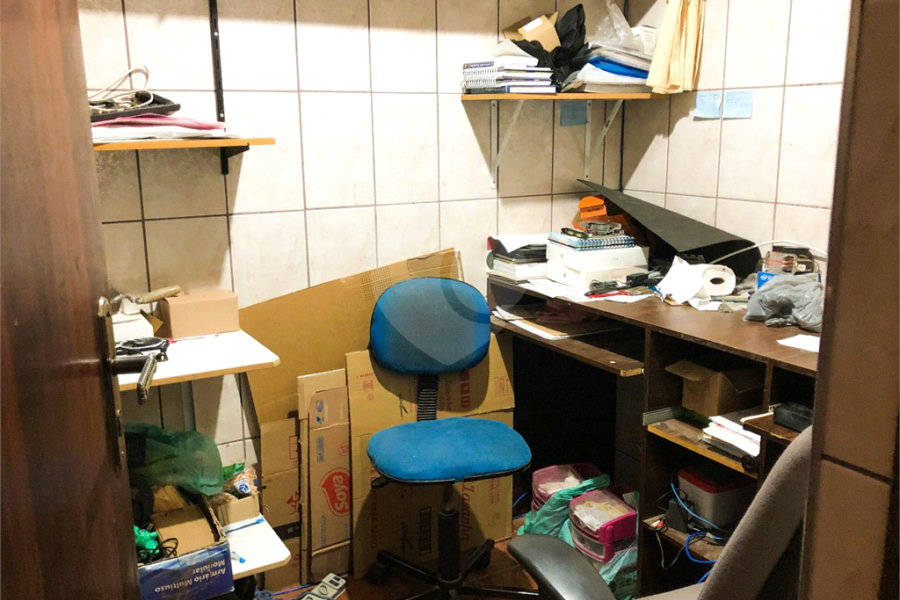 Sobrado à venda com 5 quartos, sendo 1 suíte, em Parque Edu Chaves, São Paulo, SP