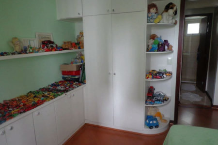 Apartamento à venda com 3 quartos, sendo 1 suíte,  em Jardim Londrina, São Paulo, SP