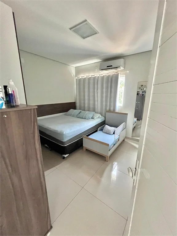 Casa à venda com 6 quartos, sendo 1 suíte,  no Centro, Balsas, MA