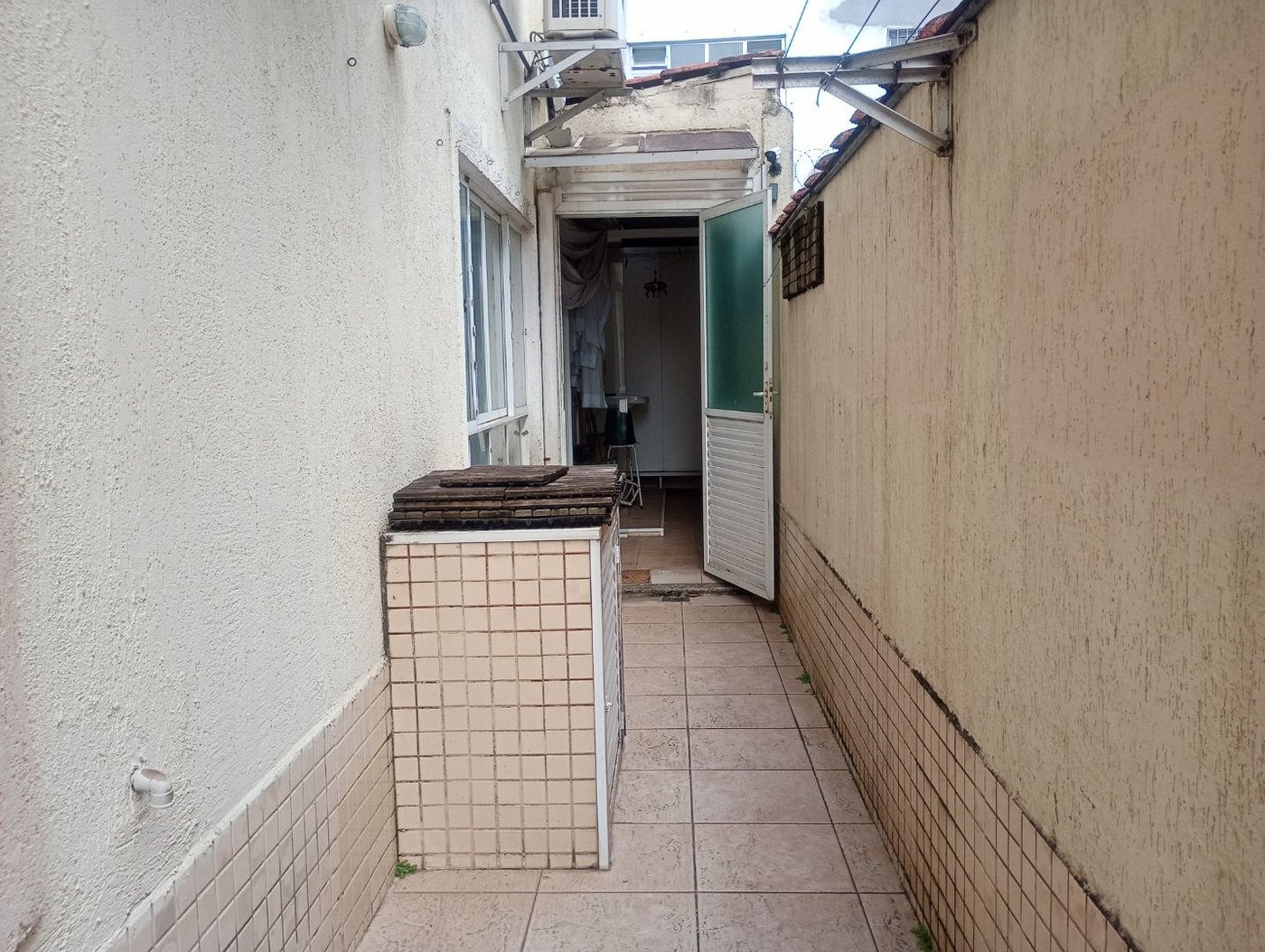 Casa com 3 dormitórios à venda, 164 m² por R$ 1.400.000,00 - Embaré - Santos/SP