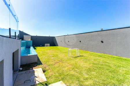 Casa à venda com 4 suítes no condomínio Residencial dos Lagos, Itupeva - SP