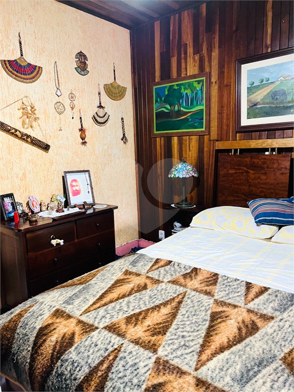 Chácara à venda com 2 quartos, sendo 1 suíte, no Centro, Araçariguama, SP