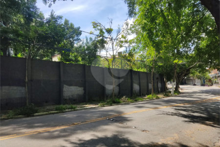 Terreno à venda em Jardim Petrópolis, São Paulo, SP