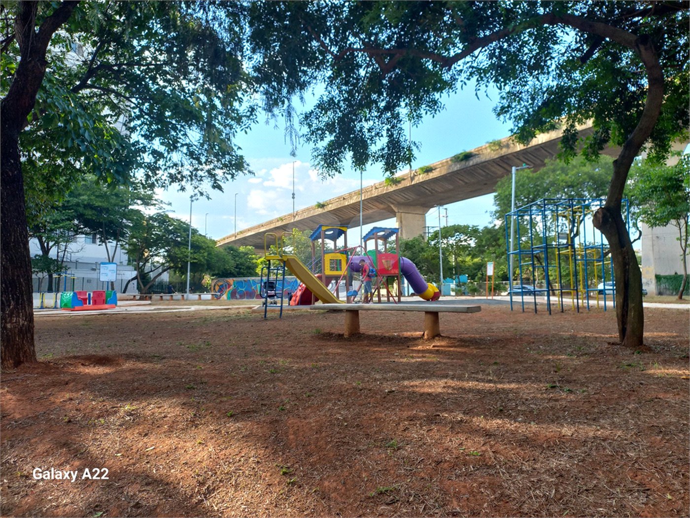 Sobrado à venda com 3 quartos, sendo 1 suíte, em Guaiaúna, São Paulo, SP