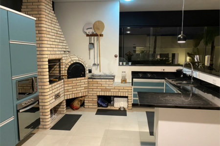 Casa à venda com 3 suítes no condomínio Jardim Primavera, Louveira - SP