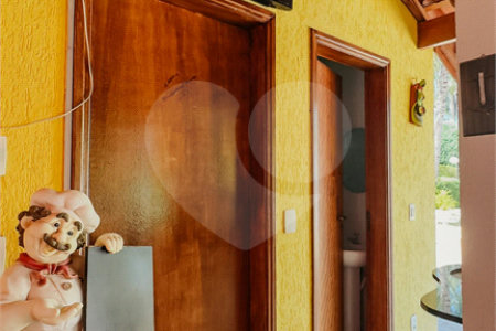 Casa à venda com 4 suítes no condomínio Monte Belo, Salto - SP