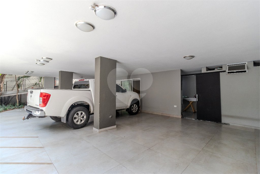 Casa Térrea à venda com 5 suítes em Brooklin, São Paulo, SP