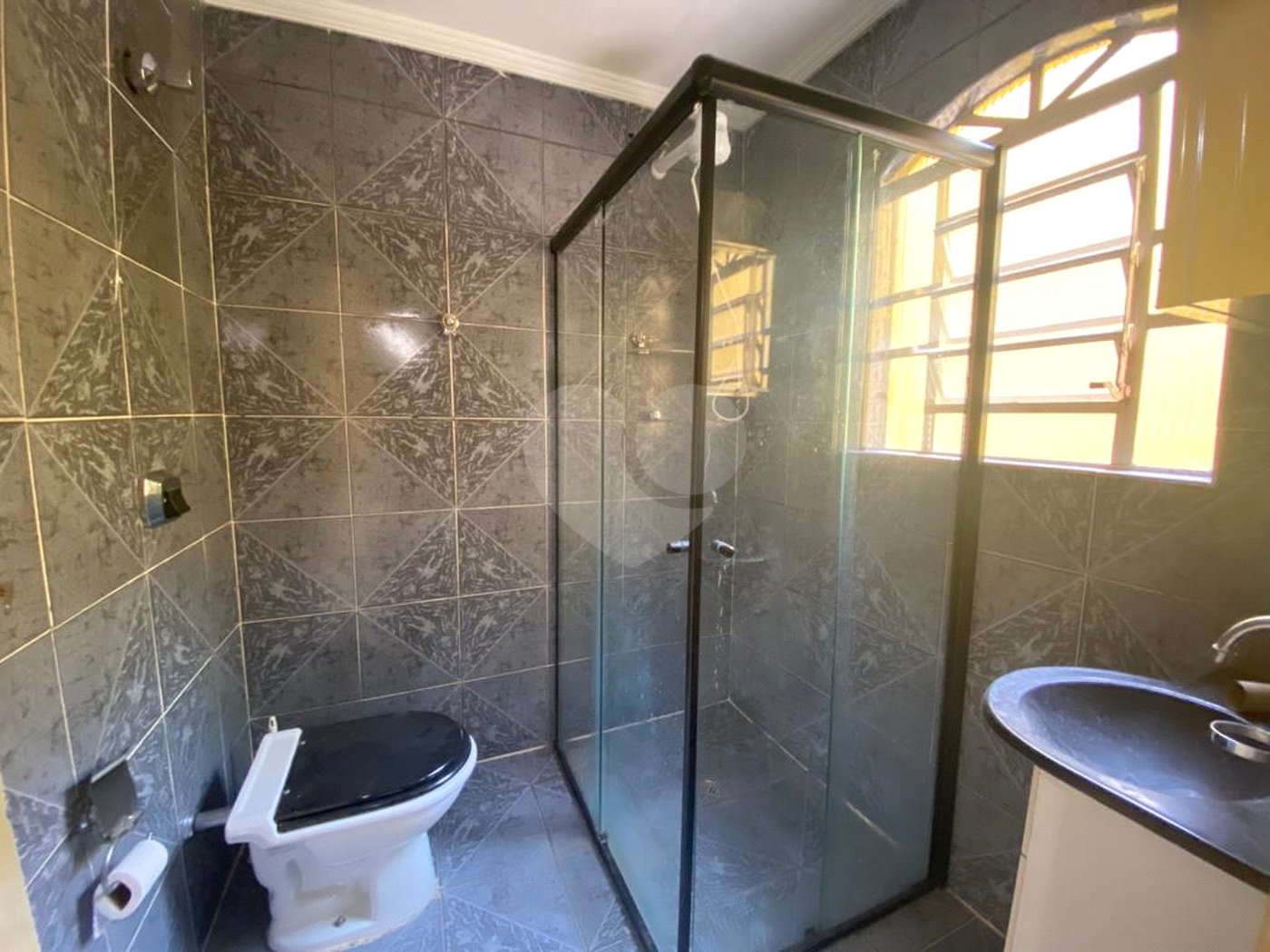 Sobrado à venda com 3 quartos, sendo 1 suíte, em Vila Guilherme, São Paulo, SP