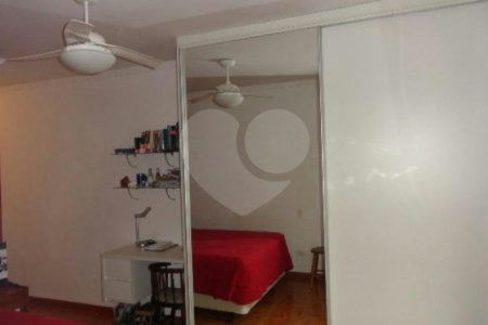 Sobrado à venda com 3 quartos, sendo 2 suítes, em Água Fria, São Paulo, SP