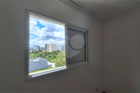 Apartamento à venda com 3 quartos, sendo 1 suíte,  em Parque Campolim, Sorocaba, SP