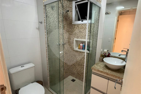 Apartamento à venda com 2 quartos, sendo 1 suíte,  no Centro, São Bernardo do Campo, SP