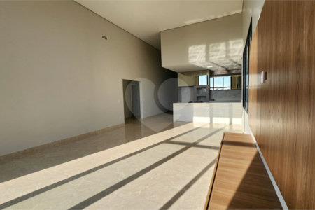 Casa à venda com 3 suítes no condomínio Santa Isabel I, Louveira - SP