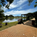 Casa à venda com 3 quartos, sendo 1 suíte, no condomínio Lago dos Ipês, Itapetininga - SP