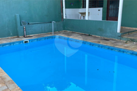 Casa Térrea à venda com 5 quartos, sendo 2 suítes, em Vila Trujillo, Sorocaba, SP
